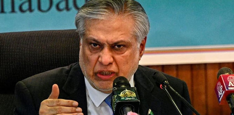 Caretaker PM: PPP, JUI-F reject agreeing on Ishaq Dar's name