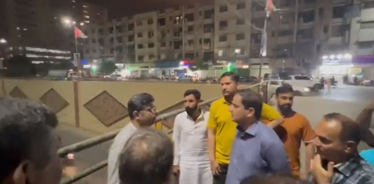 Karachi mayor visits underpasses, inspects drainage machinery