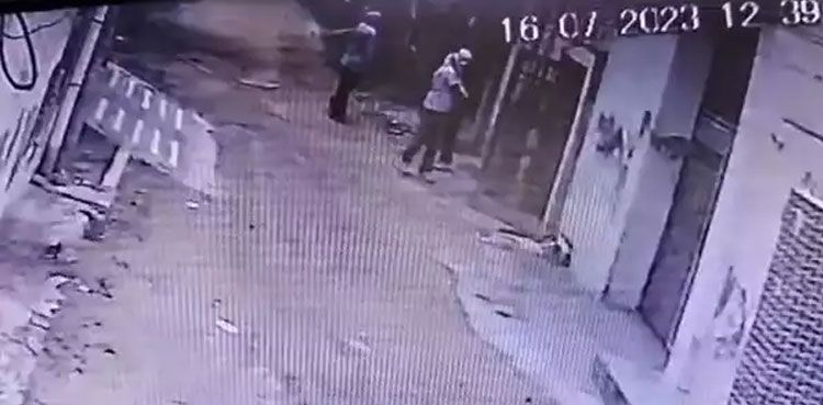 CCTV: Assailants barge into house, gun down 65-year-old man