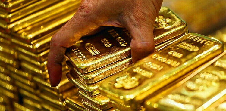 Gold prices edge up as US Dollar ticks lower