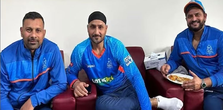 Indian cricketer, son escape unhurt in car accident