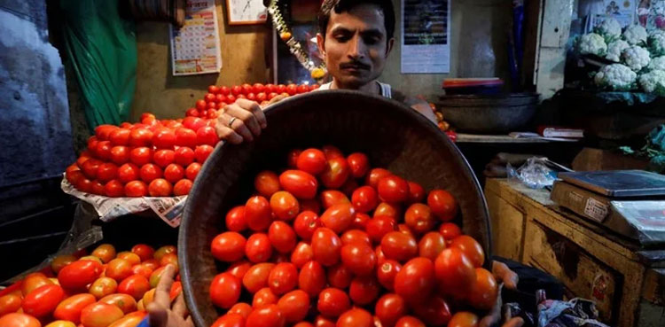 Vegetable shopkeeper hires ‘bouncers’ to guard tomatoes