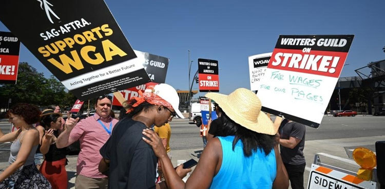 Hollywood set for first shutdown strike since 1960