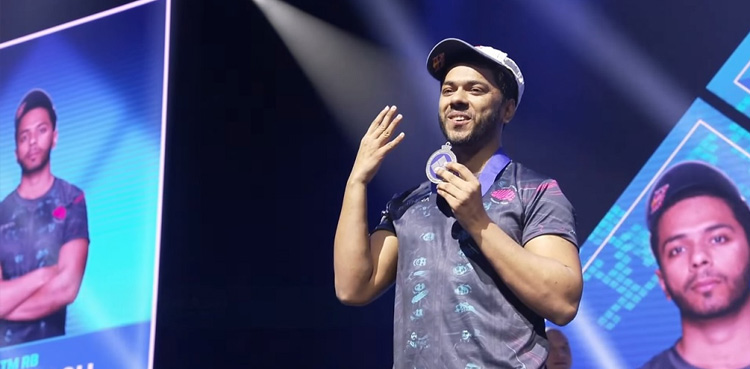 Arslan Ash makes history, Bags 4th Evo championship title