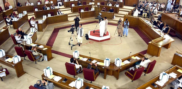 Parliamentary panel to decide interim Balochistan CM