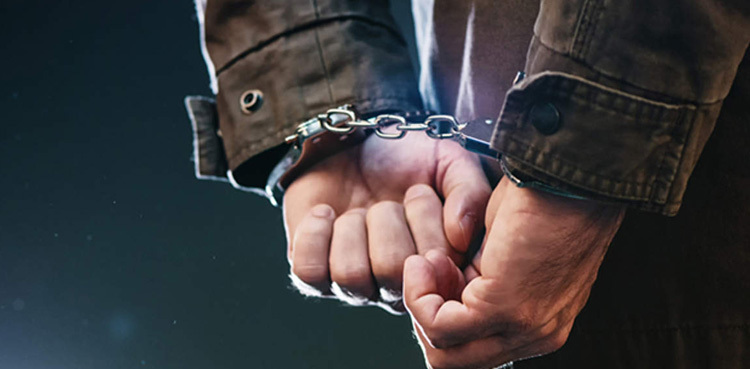 FIA detains wanted suspect from Karachi airport