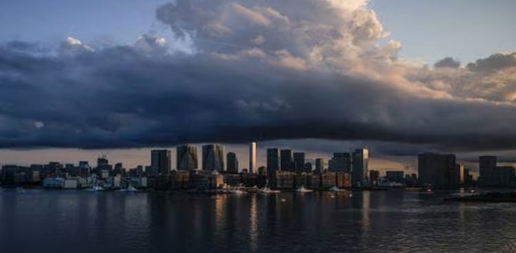 Tropical storm Jangmi injures 9 in Japan, thousands without power