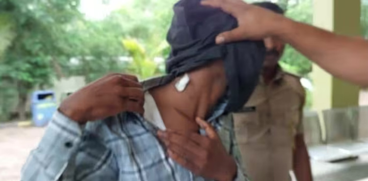 Man bites friend's neck to drink blood, gets killed by him