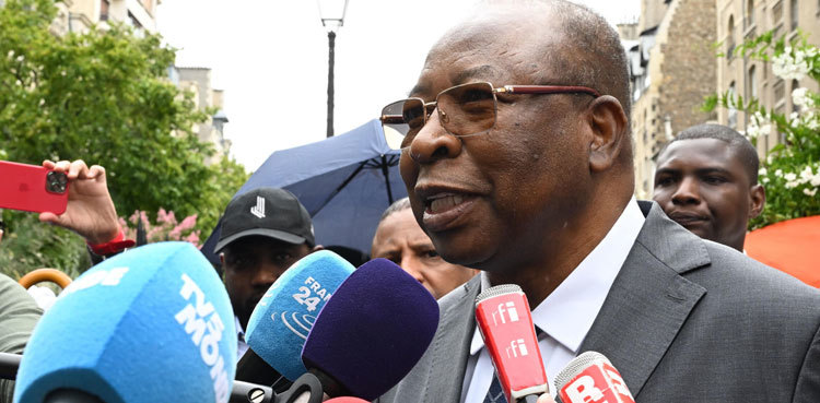 Niger military on brink of deadline to reverse coup