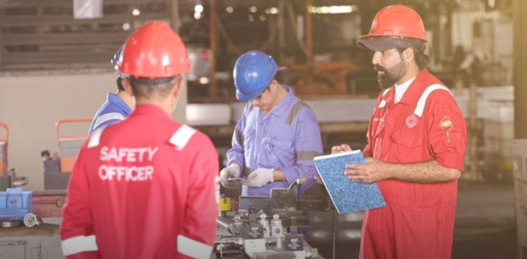 18,716 jobs made available in Oman