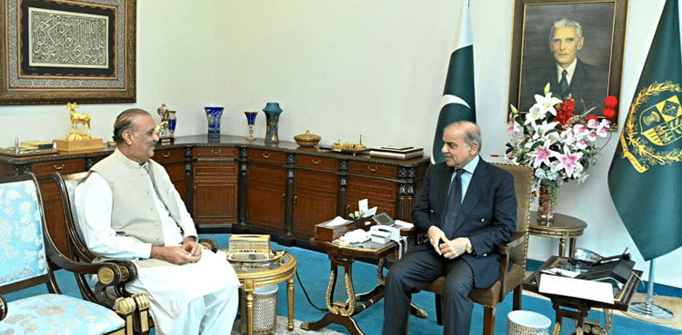 President Alvi asks PM, Raja Riaz to finalise caretaker PM’s name by Aug 12