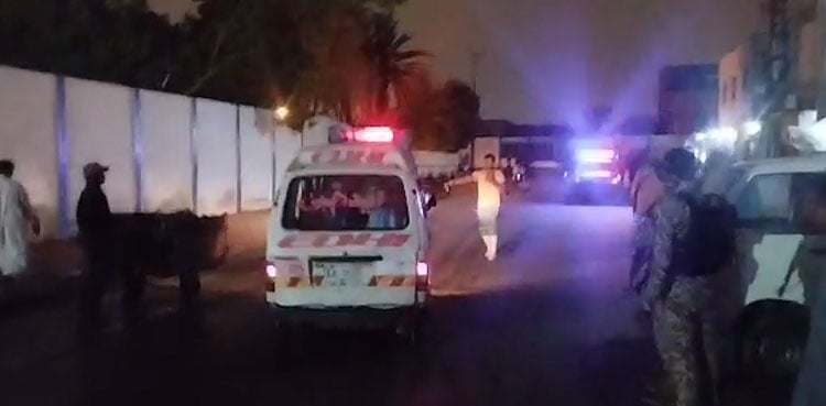 Scores fall unconscious after ammonia gas cylinder blast at Karachi factory