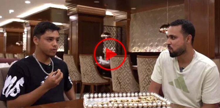 Nepal cricketer eats Sohan Halwa and his reaction will make your day
