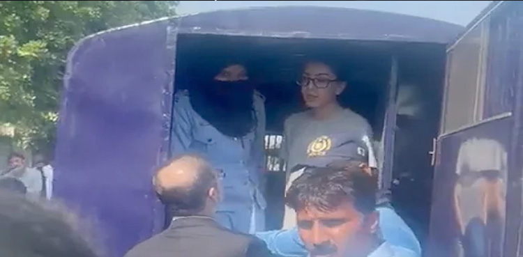 Imaan Mazari gets bail from Islamabad High Court