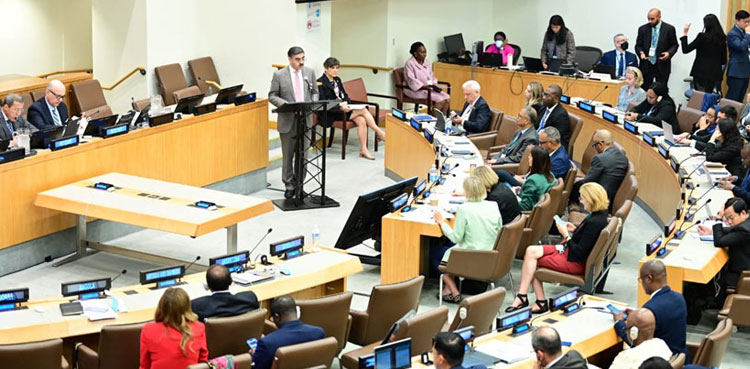 PM Kakar urges better preparedness against future pandemics