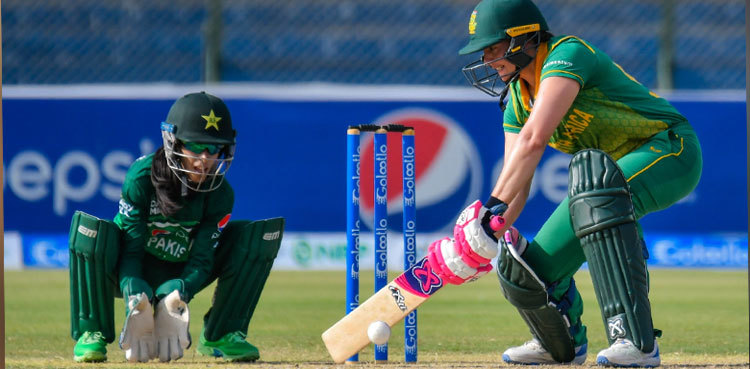 Kapp, Luus star as South Africa beat Pakistan in first Women's ODI