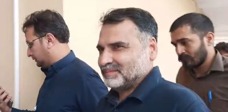 Journalist Khalid Jamil gets bail