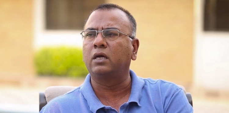 Don't announce playing 11 a day before match: Basit Ali