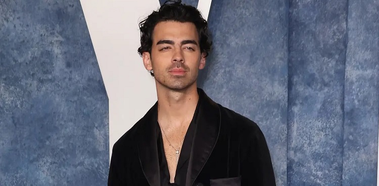 Yet another trouble: Joe Jonas accused of requesting explicit pics from a teenager
