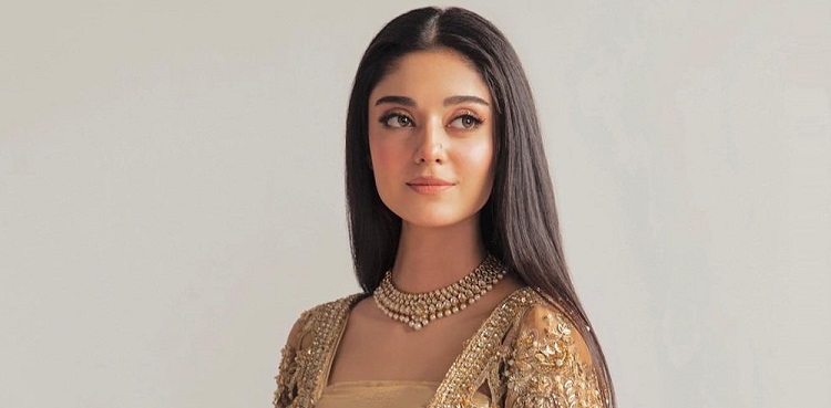 Noor Zafar Khan is a vision of elegance in new pictures