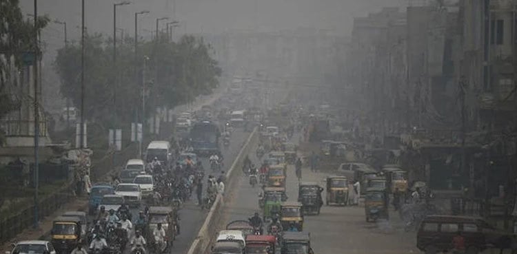 Lahore ranks 2nd, Karachi 4th most polluted city in world