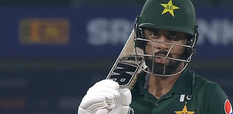 WATCH: Pakistan thrash Sri-Lanka in record World Cup run-chase