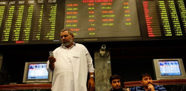 PSX weekly report: KSE-100 closes at record high