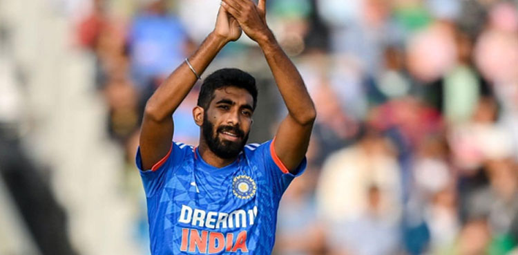 Jasprit Bumrah delighted over praise from Pakistan's legendary pacer