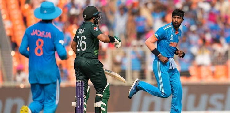 Hardik Pandya reveals what led to Pakistan batting collapse