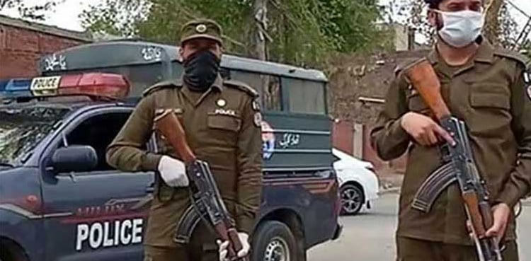 Lahore police arrest three robbers, recover cash