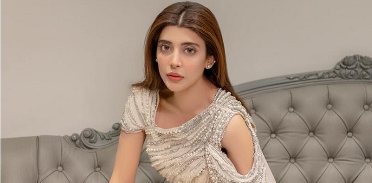 'Pick a side': Urwa Hocane slams 'neutral' Pakistani celebrities