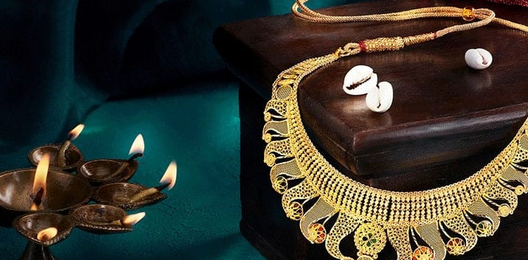 Tanishq owner beats profit view on strong jewellery demand