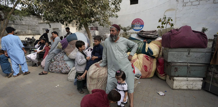 Pakistan initiates second phase of crackdown against illegal foreigners