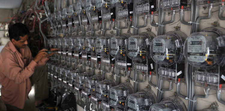Pakistan approves Rs5.72/unit power tariff hike