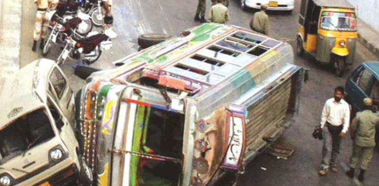 Karachi traffic accidents claim 715 lives in 2024