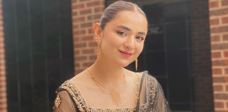 Yumna Zaidi redefines elegance in six-yard drape: See pictures