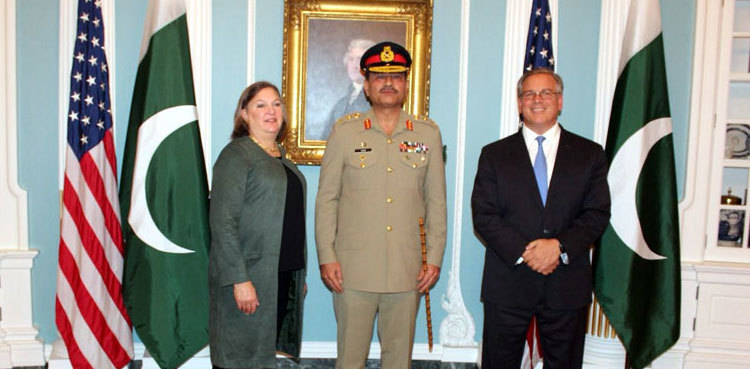 Army chief discusses security issues with US officials