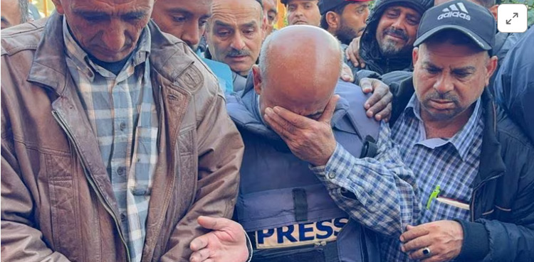 Gaza: Al Jazeera to refer cameraman's killing to war crimes court