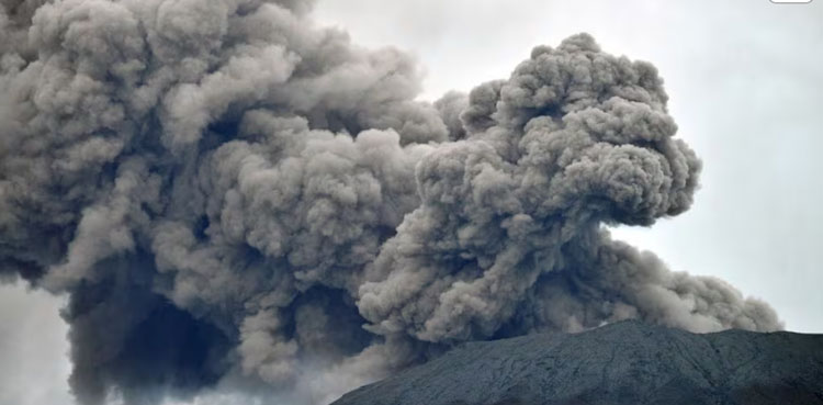 Indonesia volcano erupts, spews ash 7 km into the sky
