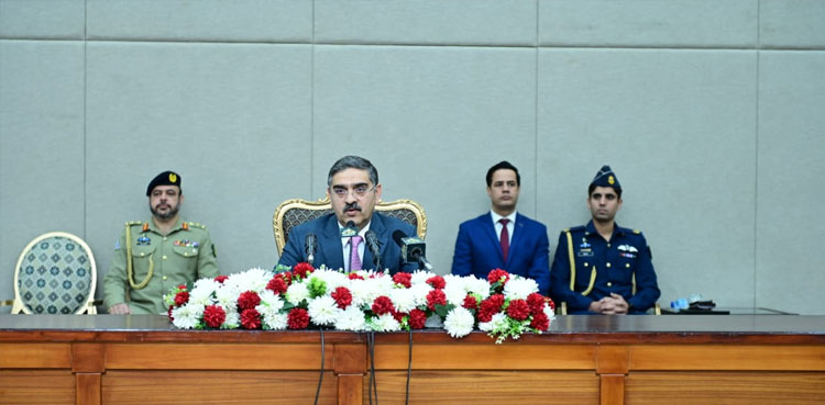 Only plebiscite, not any country’s court to decide Kashmir's future: PM Kakar