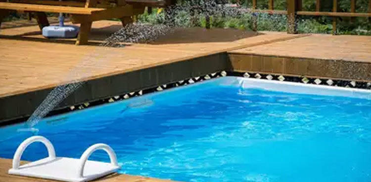 10-year-old girl found dead in swimming pool of residential complex