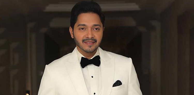 'Om Shanti Om' actor Shreyas Talpade suffers heart attack during film shoot