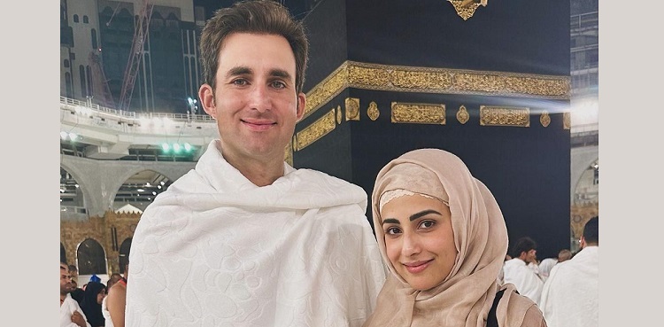 Ushna Shah performs first Umrah with husband