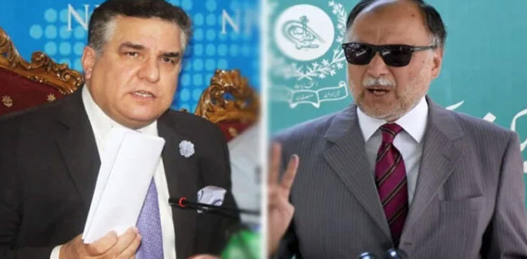 Daniyal Aziz to send legal notice to Ahsan Iqbal over 'false allegations'