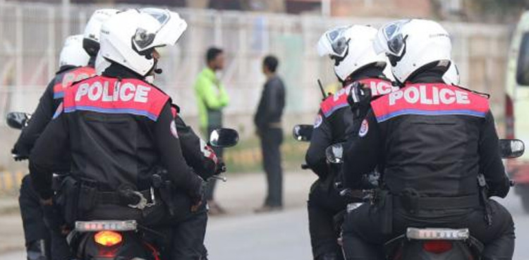 Robbery bid foiled, two arrested in Lahore