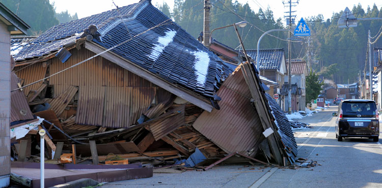 Death toll rises to 30 in powerful Japan quake