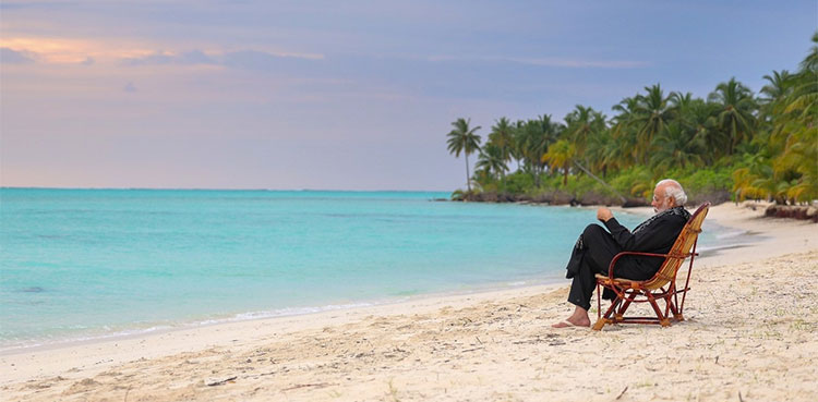 India-Maldives row escalates after Modi termed 'clown'