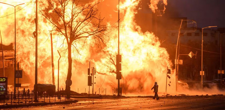 Russia pounds Ukraine's two biggest cities in new wave of attacks