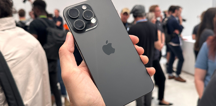 Apple in talks to let Google's Gemini power iPhone AI features