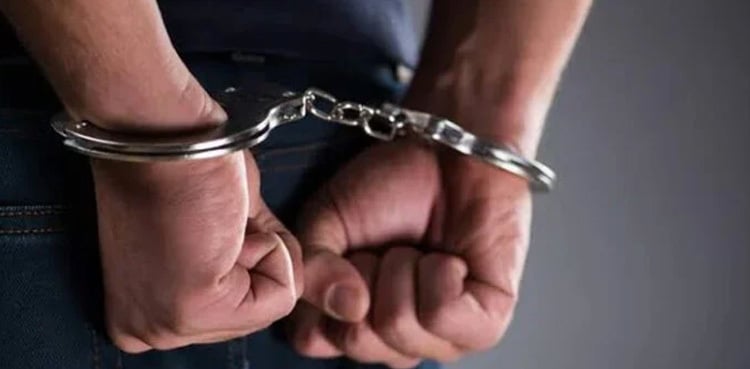 DSP caught red-handed smuggling Gutka, drugs